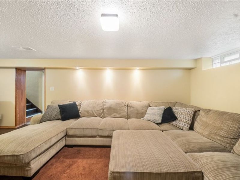 6220 Denison Boulevard, Parma Heights, OH 44130 Photo 32