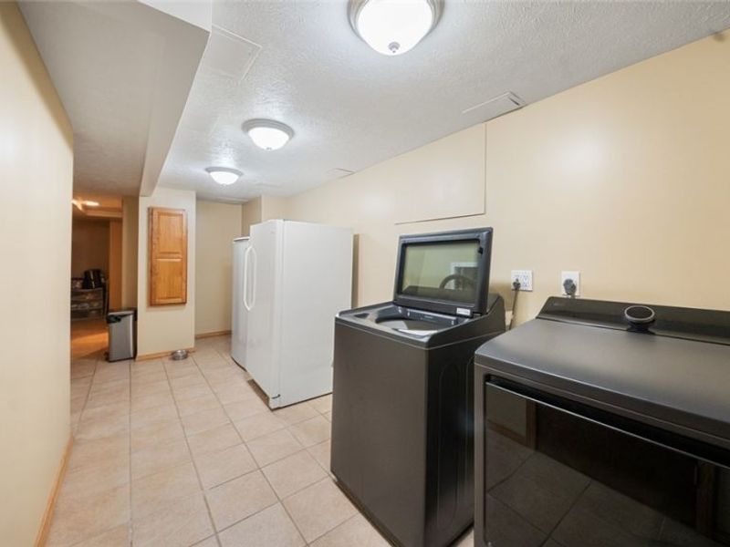 6220 Denison Boulevard, Parma Heights, OH 44130 Photo 41