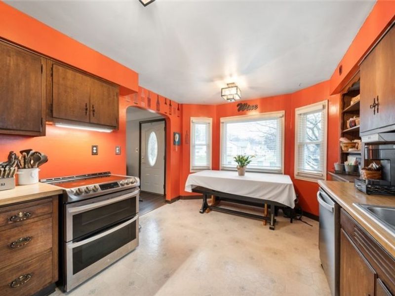 6220 Denison Boulevard, Parma Heights, OH 44130 Photo 6