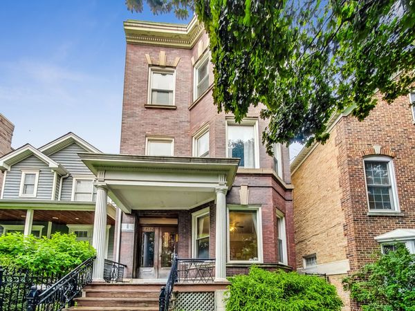 1312 W Nelson Street , Unit 3, Chicago, IL 60657