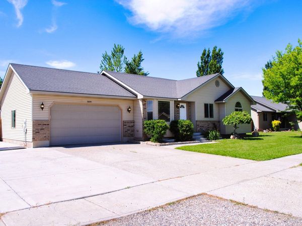 3600 Hyrum, Idaho Falls, ID 83401