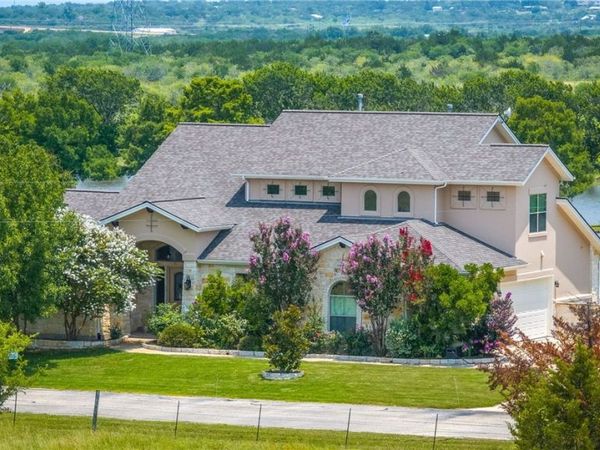 12407 Aquaplex Drive, Buda, TX 78610