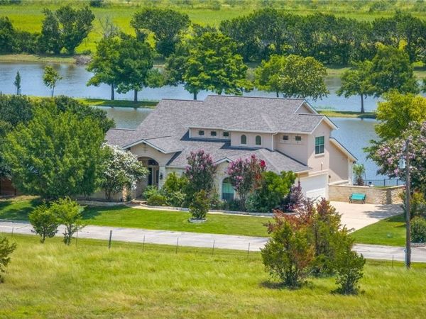 12407 Aquaplex Drive, Buda, TX 78610