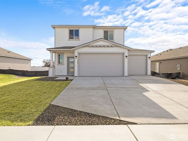 4223 W Sandy Court, Moses Lake, WA 98837