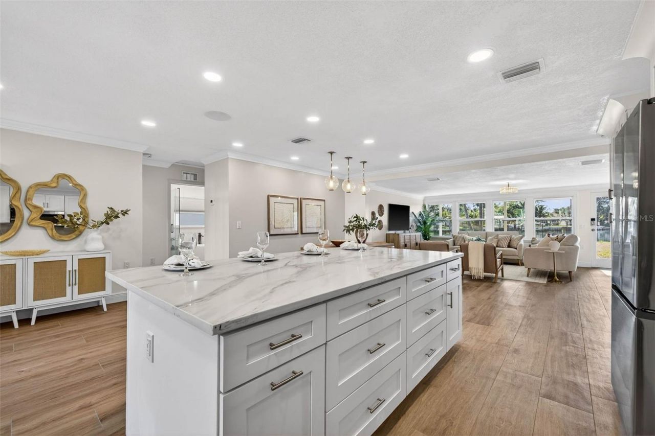 4790 Venetian Boulevard Ne, Saint Petersburg, FL 33703 Photo