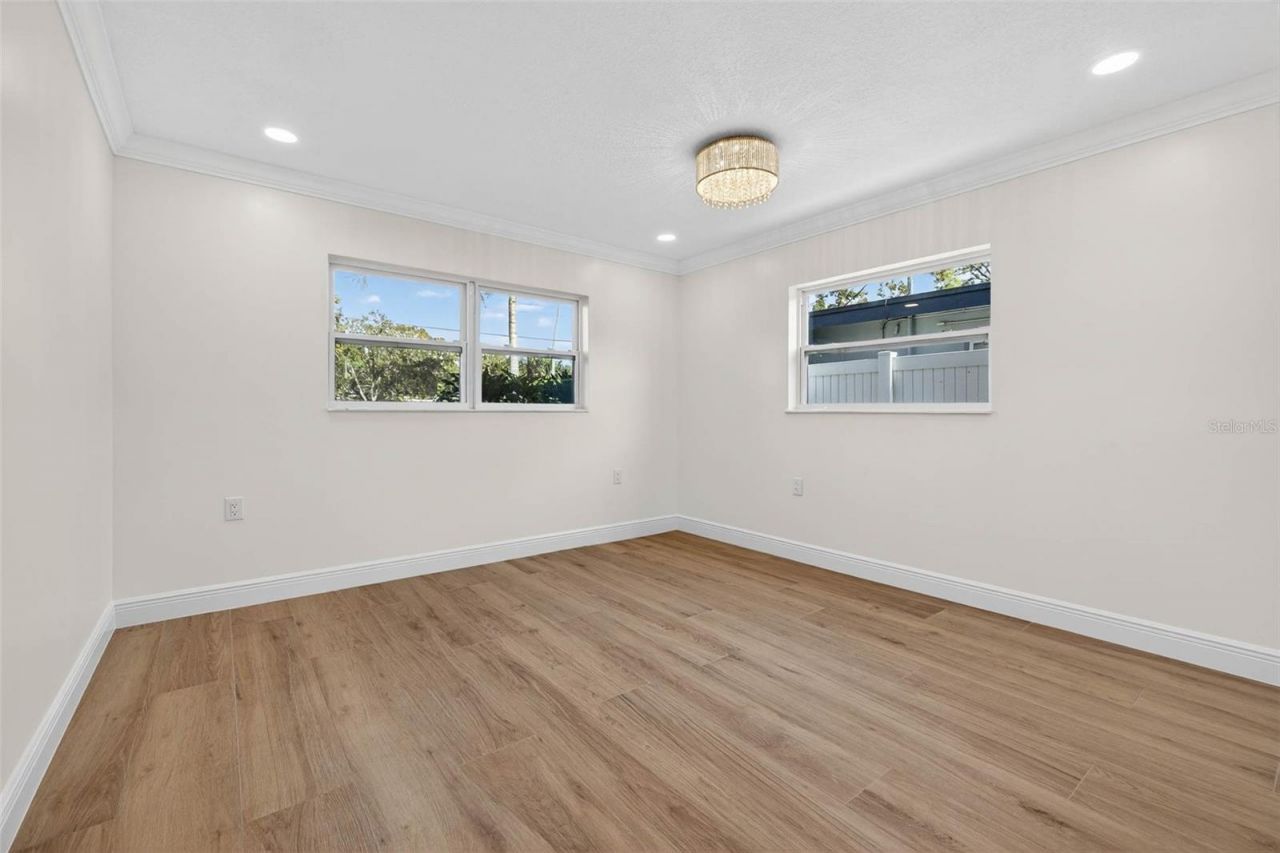 4790 Venetian Boulevard Ne, Saint Petersburg, FL 33703 Photo