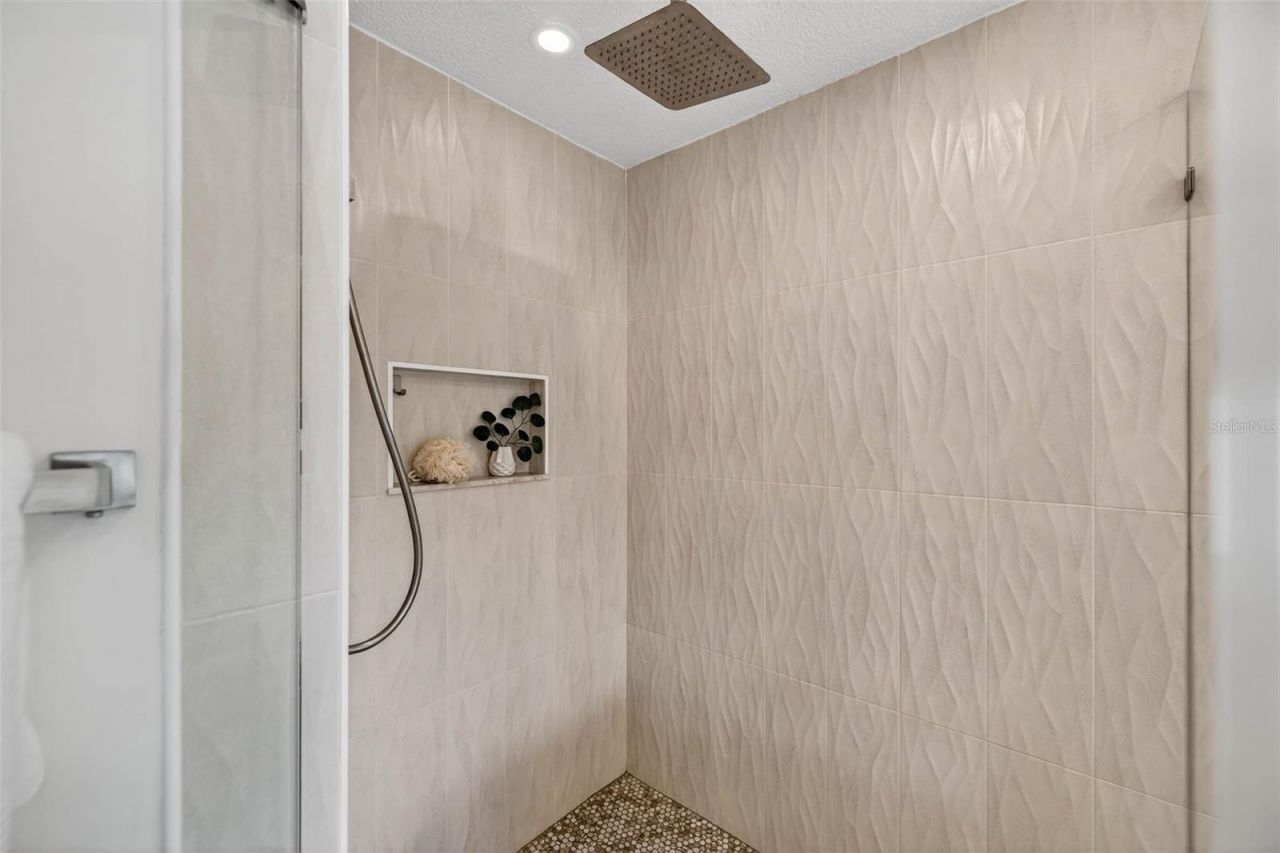 4790 Venetian Boulevard Ne, Saint Petersburg, FL 33703 Photo