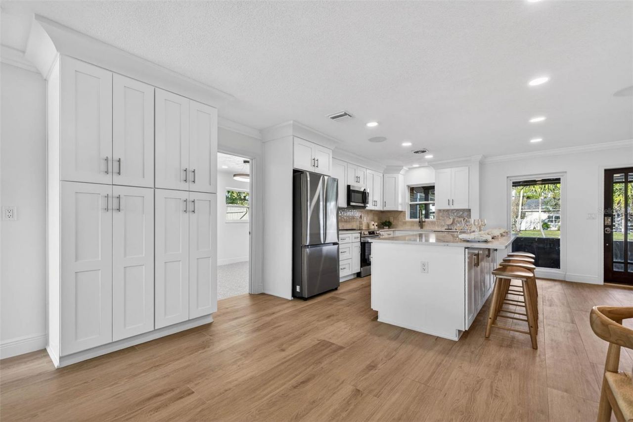 4790 Venetian Boulevard Ne, Saint Petersburg, FL 33703 Photo