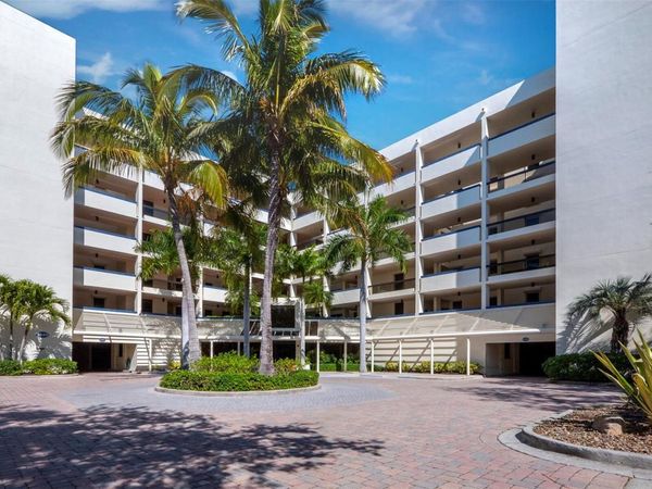 2020 HARBOURSIDE DRIVE, Unit 417, LONGBOAT KEY, FL 34228