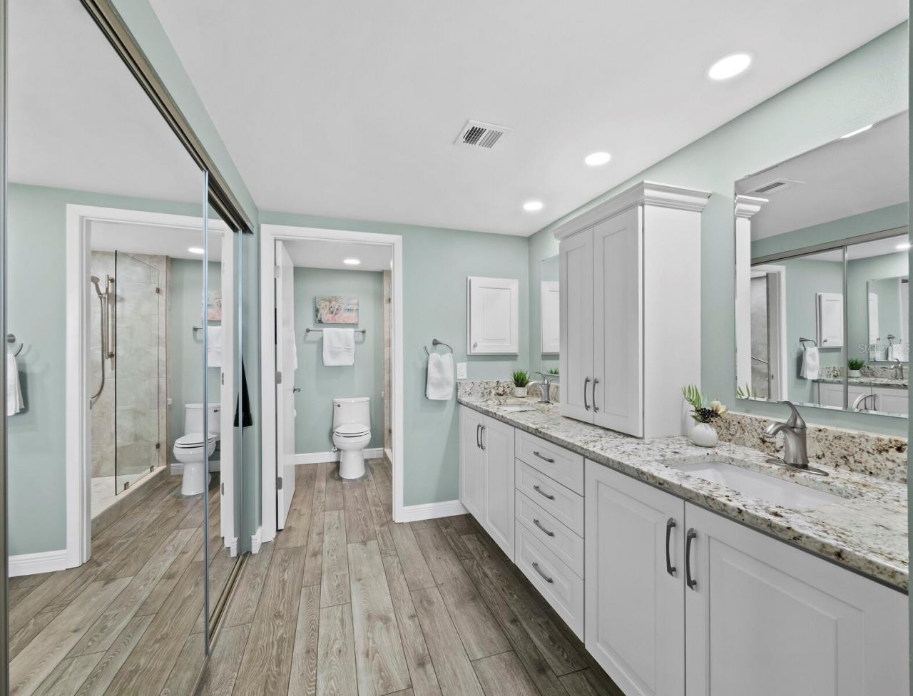 2020 Harbourside Drive, Unit 417, Longboat Key, FL 34228 Photo