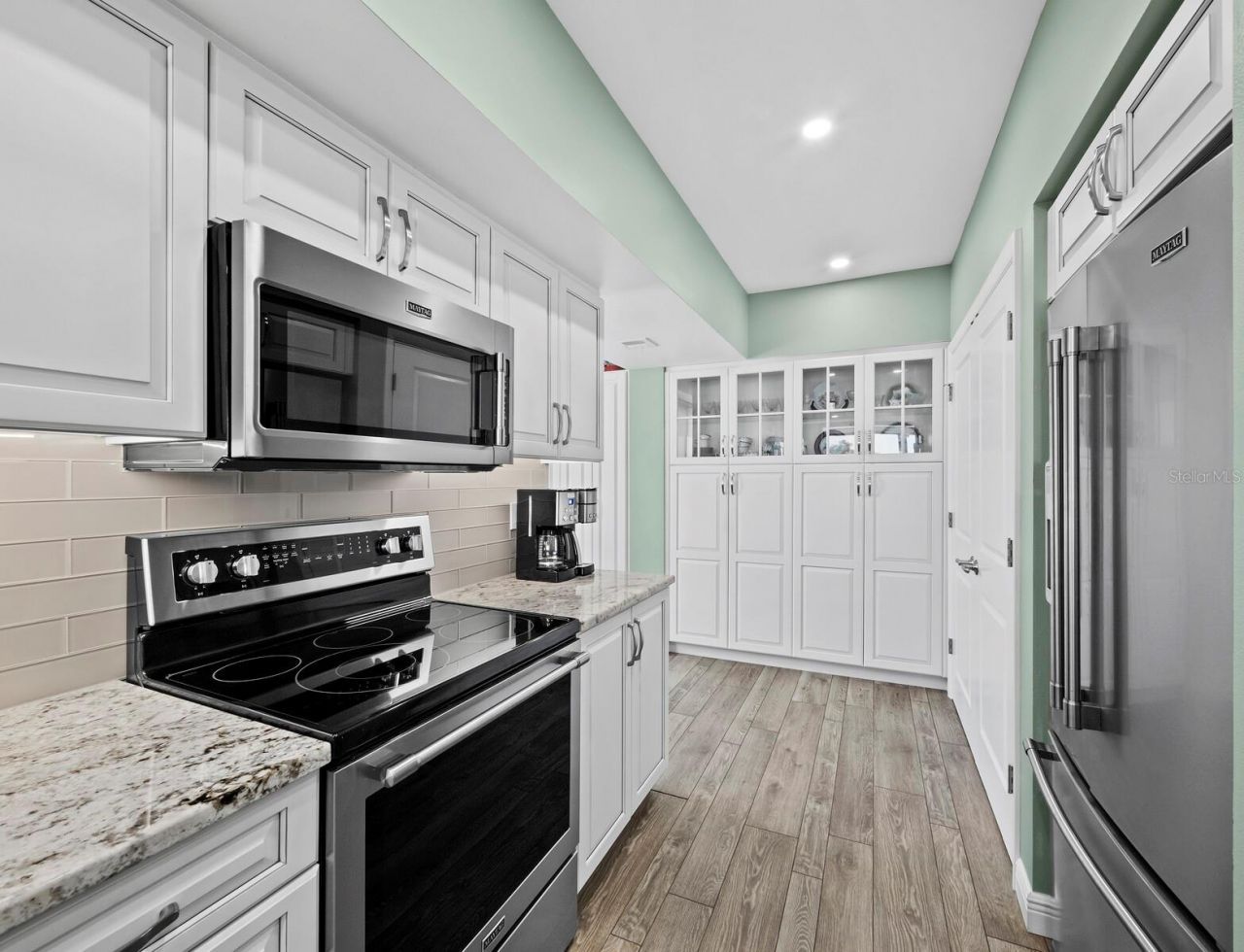 2020 Harbourside Drive, Unit 417, Longboat Key, FL 34228 Photo