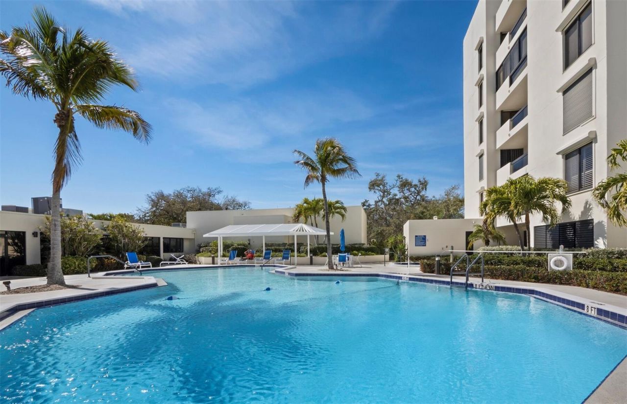 2020 Harbourside Drive, Unit 417, Longboat Key, FL 34228 Photo