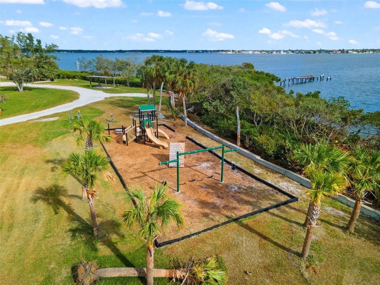 7325 Holly Road, Terra Ceia, FL 34250 Photo