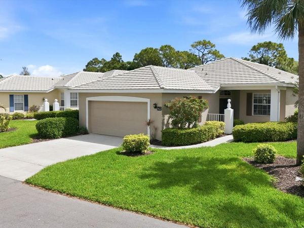 1622 MONARCH DRIVE , Unit 1622, VENICE, FL 34293