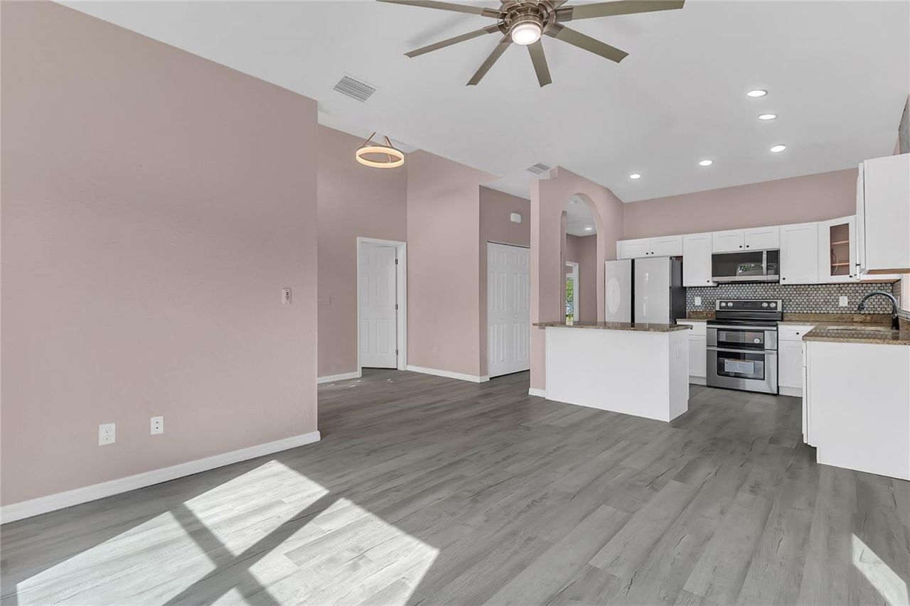 707 Hamilton Street , New Smyrna Beach, FL 32168 Photo