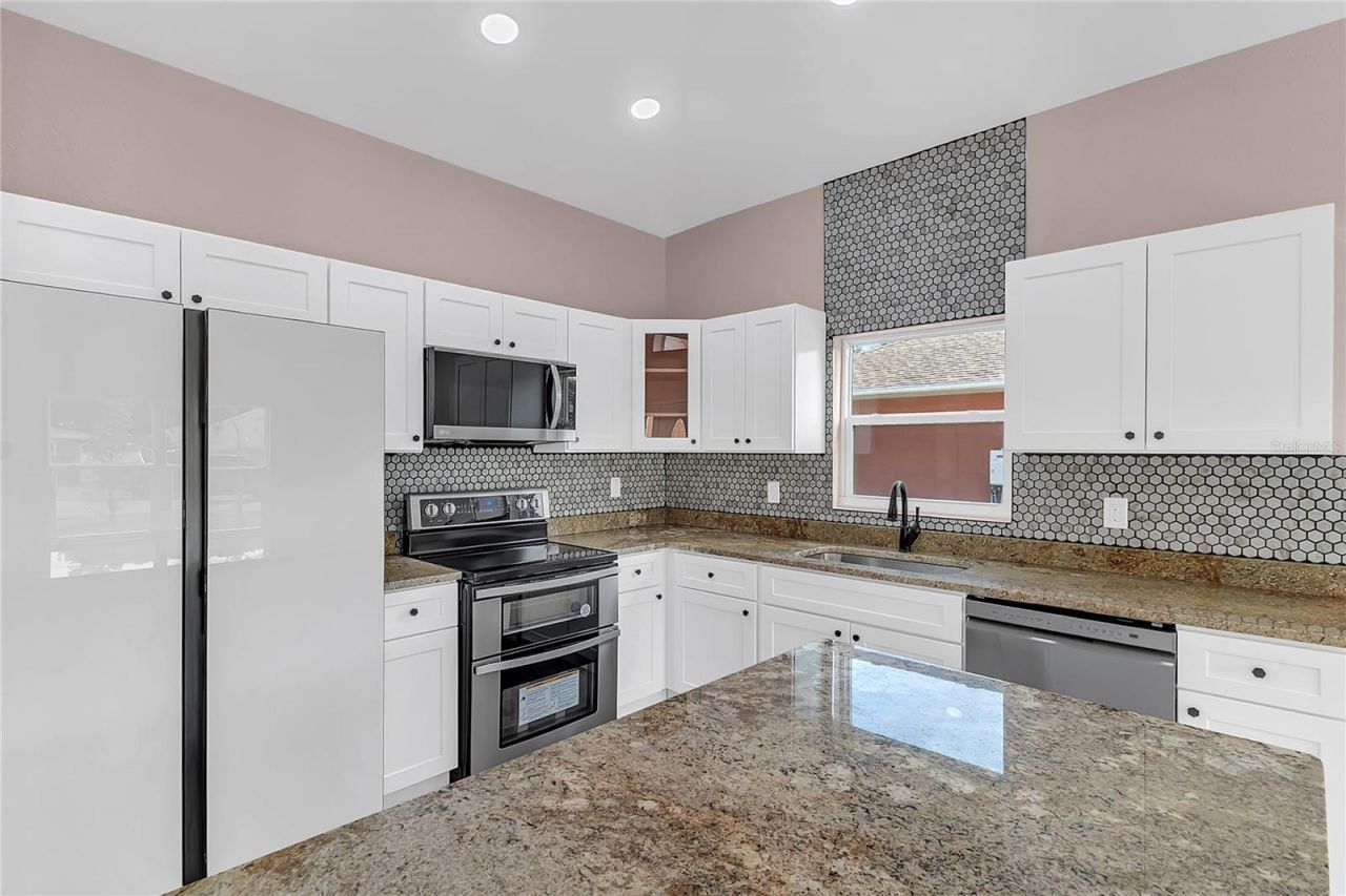 707 Hamilton Street , New Smyrna Beach, FL 32168 Photo