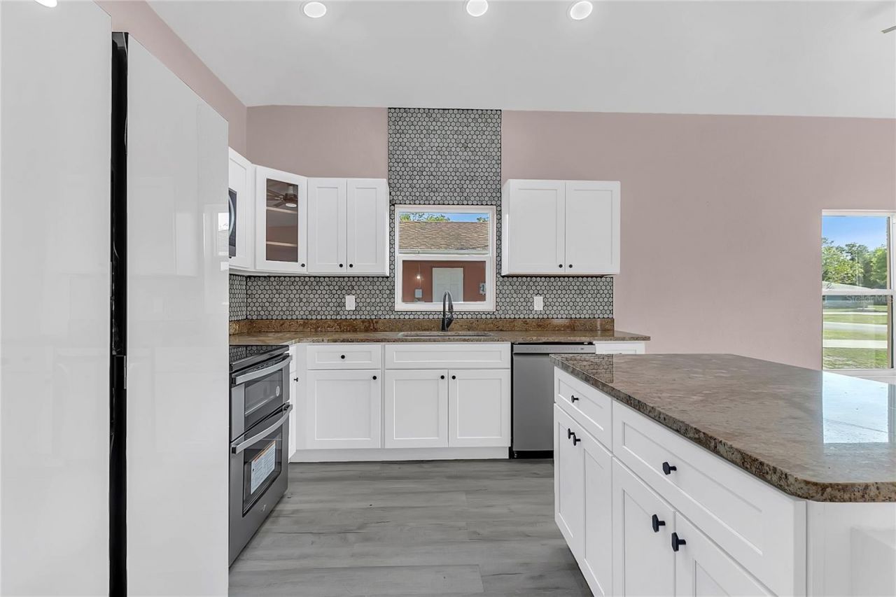 707 Hamilton Street , New Smyrna Beach, FL 32168 Photo