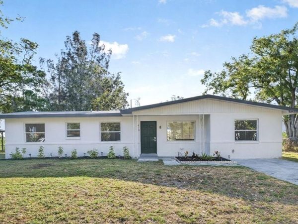 413 COUNTRY CLUB DRIVE , OLDSMAR, FL 34677