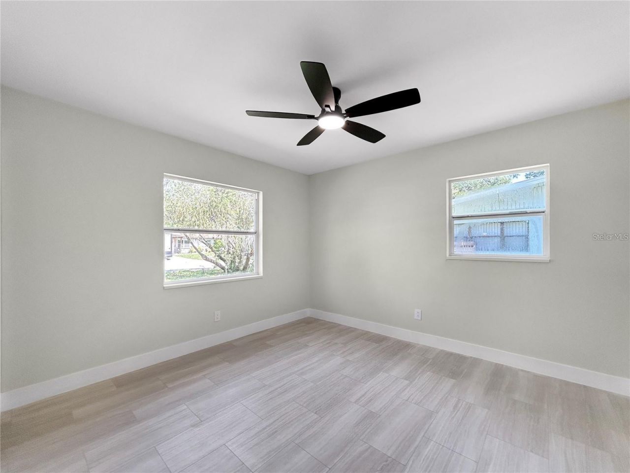 413 Country Club Drive, Oldsmar, FL 34677 Photo