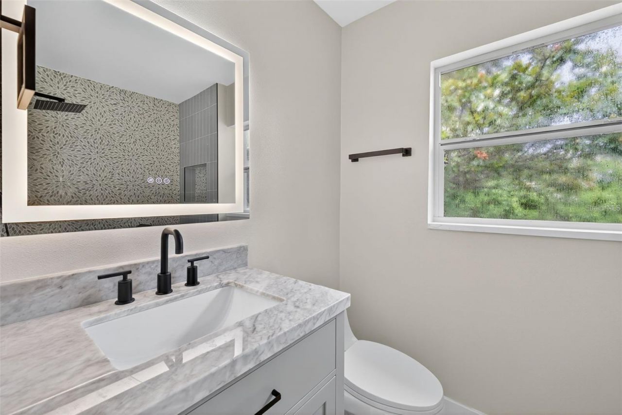 413 Country Club Drive, Oldsmar, FL 34677 Photo