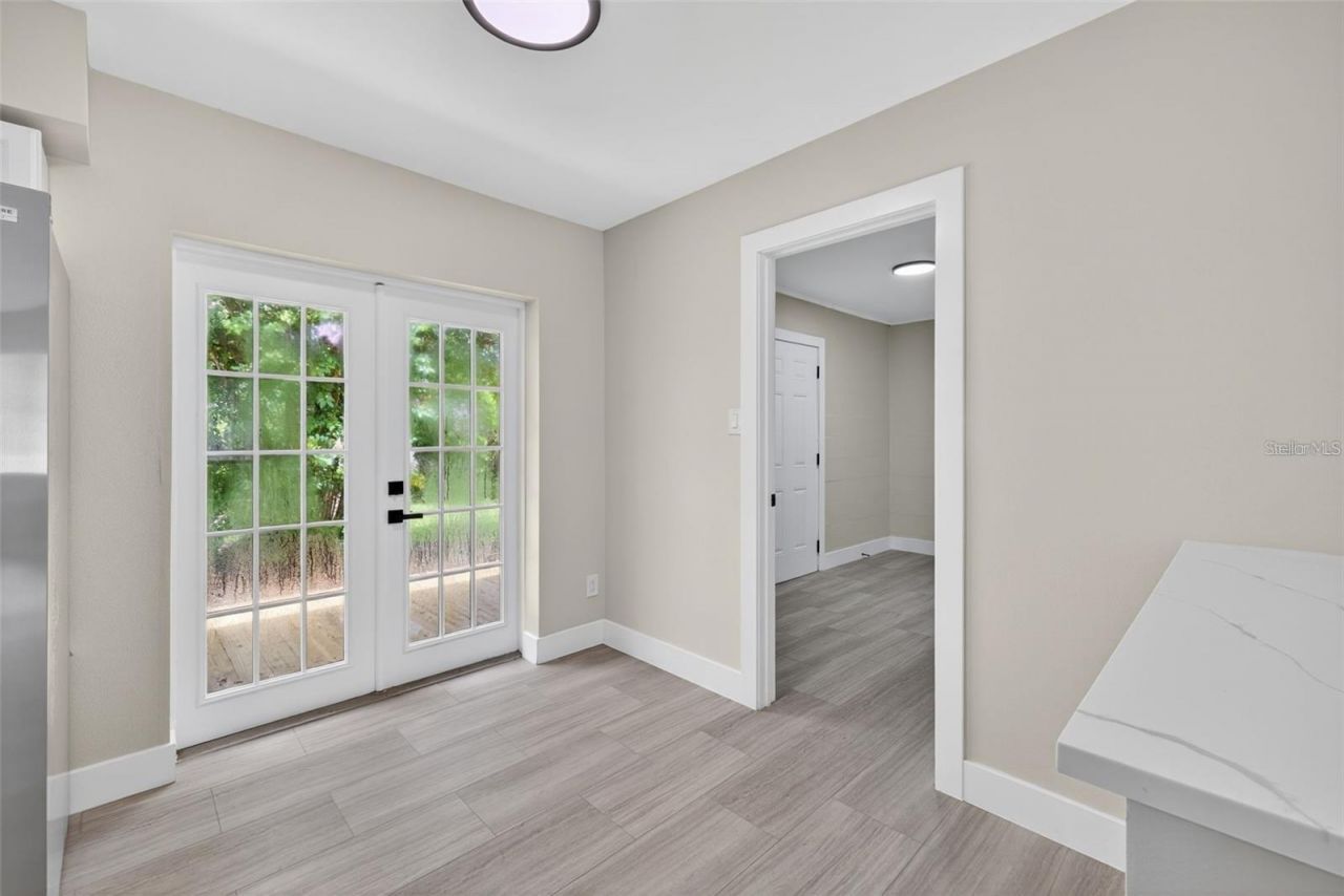 413 Country Club Drive, Oldsmar, FL 34677 Photo