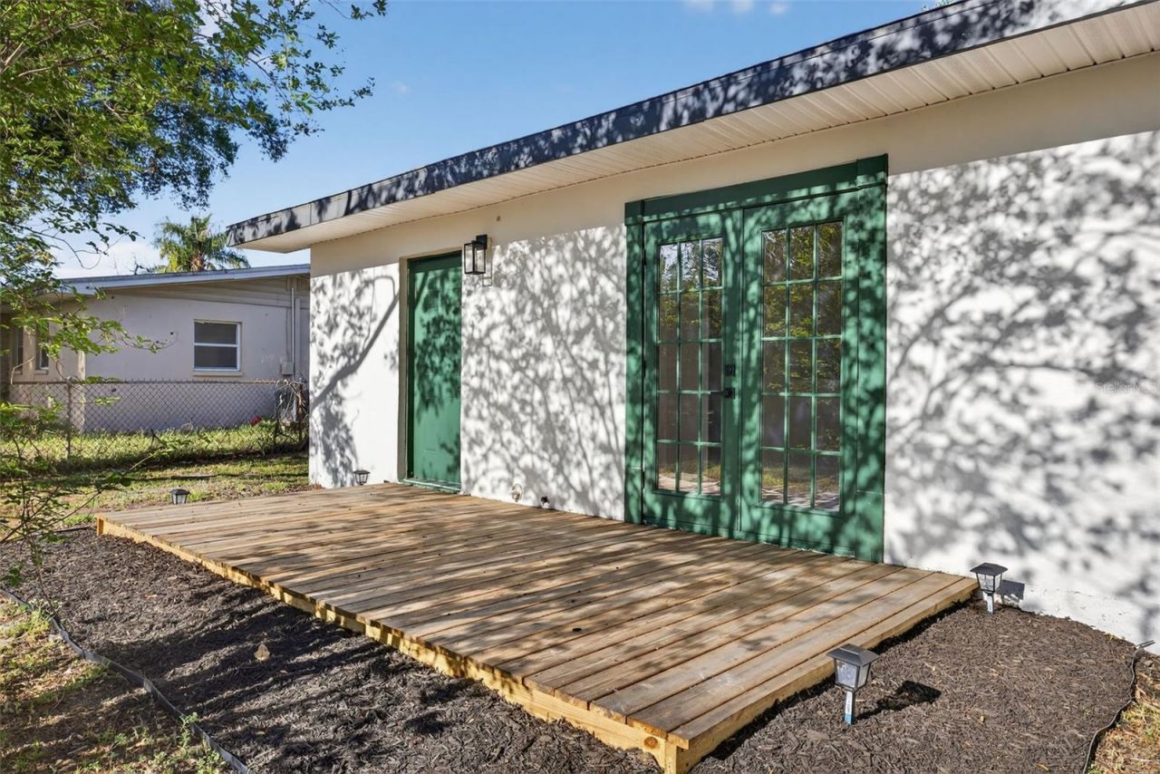 413 Country Club Drive, Oldsmar, FL 34677 Photo