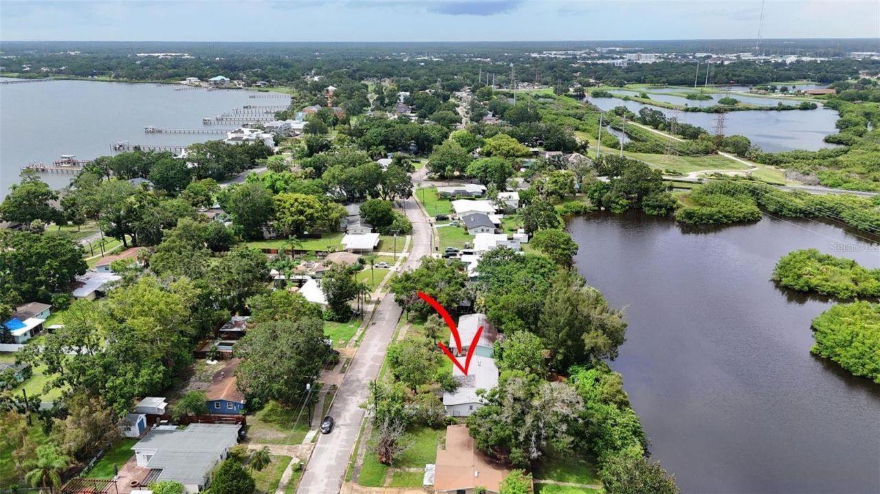 413 Country Club Drive, Oldsmar, FL 34677 Photo