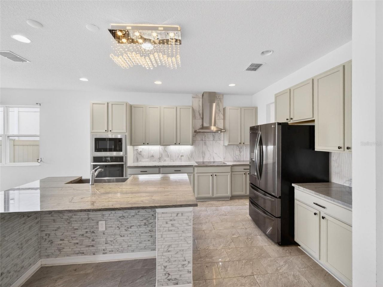 2556 Leyland Cypress Lane , Sanford, FL 32773 Photo