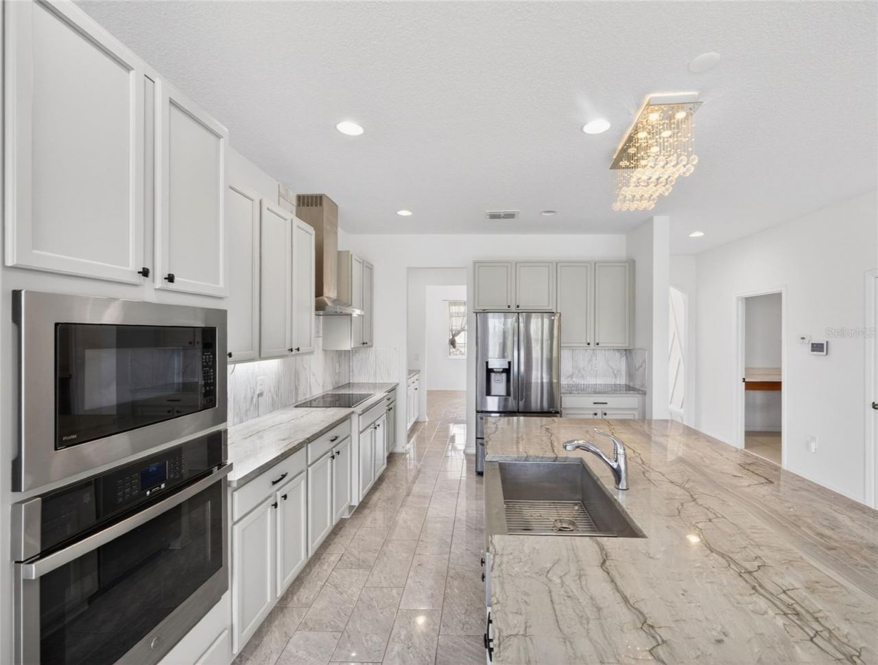 2556 Leyland Cypress Lane, Sanford, FL 32773 Photo