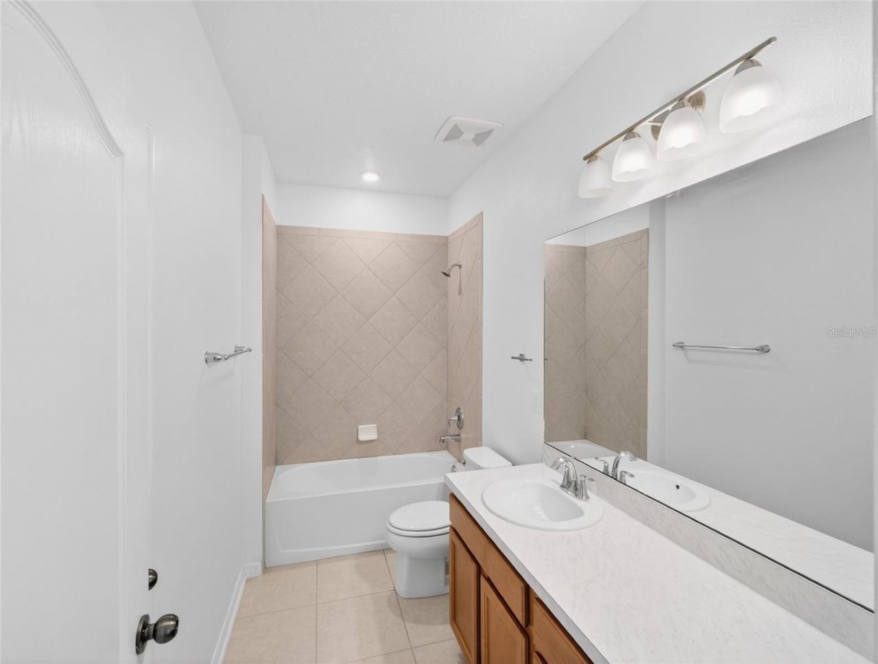 2556 Leyland Cypress Lane, Sanford, FL 32773 Photo