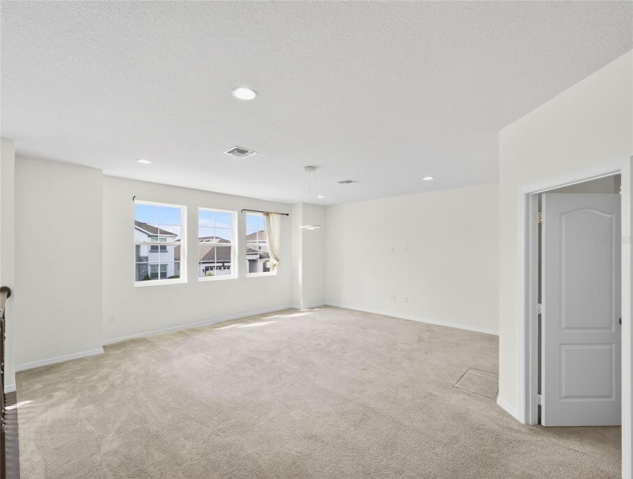 2556 Leyland Cypress Lane , Sanford, FL 32773 Photo