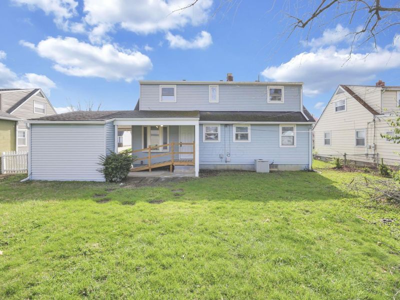 389 Deerfield Road, Columbus, OH 43228 Photo 31