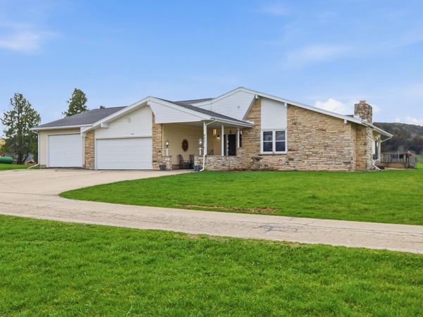 9021 County Road KP, Cross Plains, WI 53528