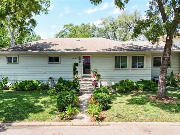 1447 Summit Street, Lawrence, KS 66044