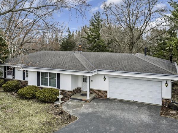 W256N5948 Windy Pass DRIVE, Lisbon, WI 53089