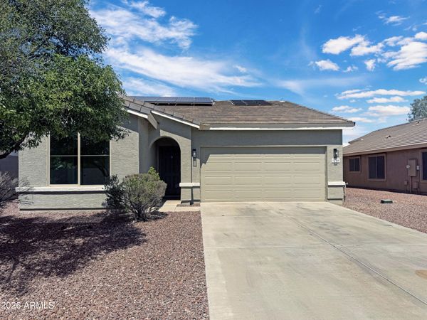 1794 W SAWTOOTH Way, San Tan Valley, AZ 85144