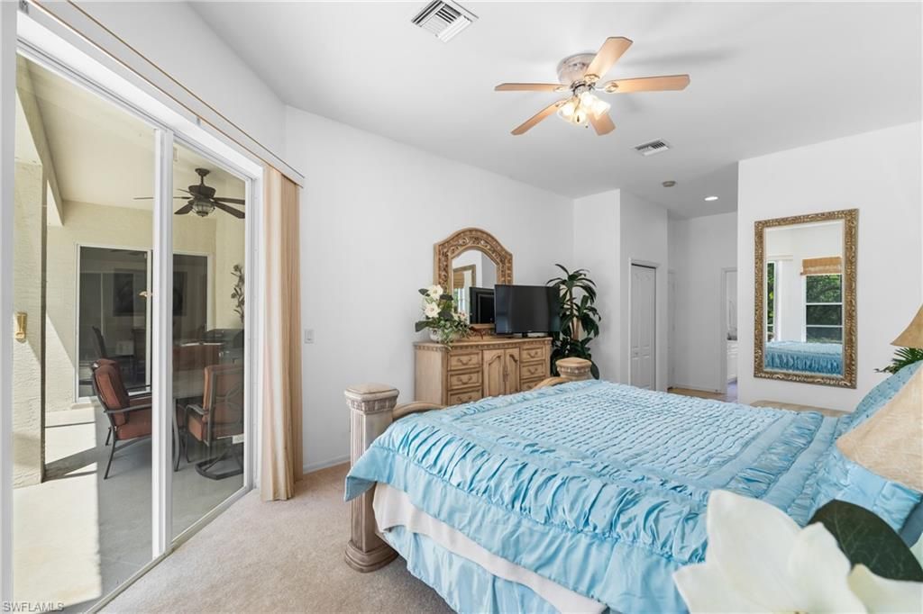 25900 Creekbend Dr, Bonita Springs, FL 34135 Photo