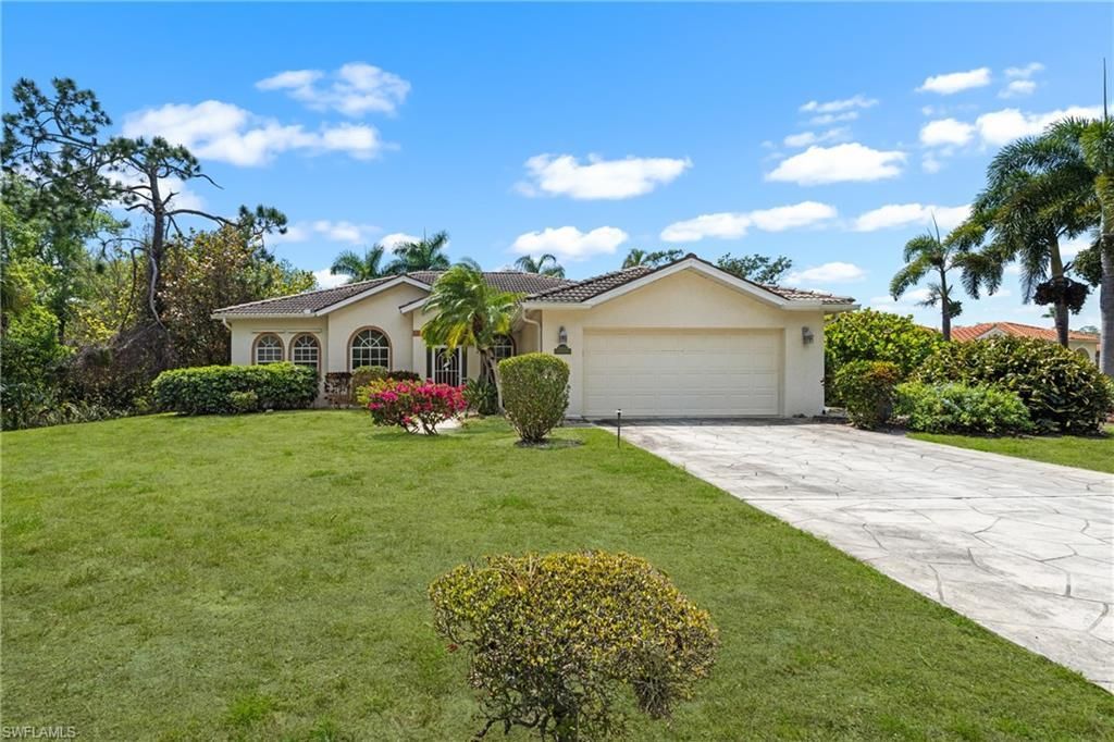 25900 Creekbend Dr, Bonita Springs, FL 34135 Photo