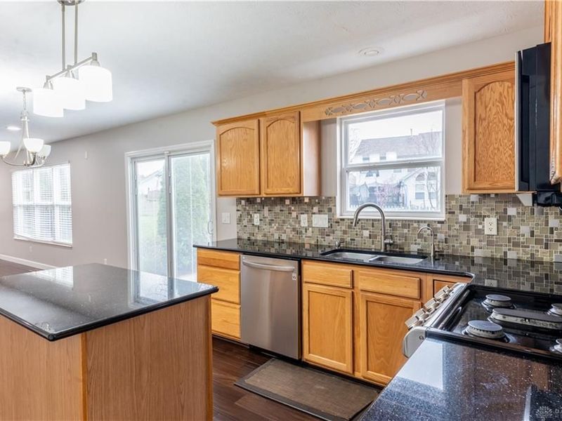 91 Hillcrest Drive, Clearcreek Township, OH 45066 Photo 11