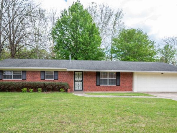 507 Chestnut, Starkville, MS 39759