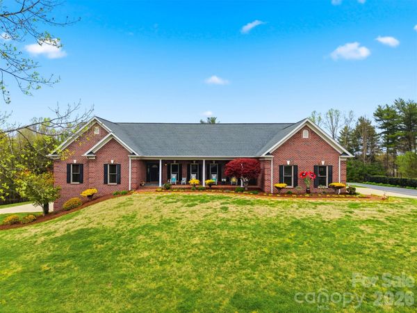 3330 Shamrock Heights, Hudson, NC 28638