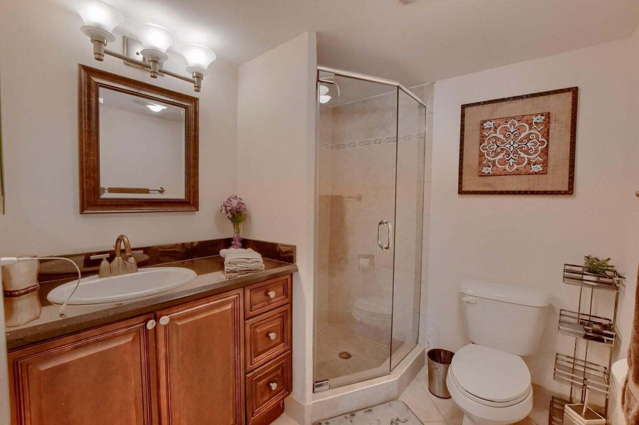 3 Royal Palm Way, Unit 102, Boca Raton, FL 33432 Photo