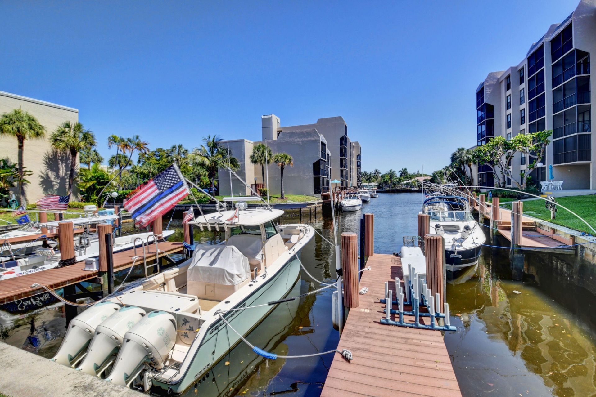 3 Royal Palm Way, Unit 102, Boca Raton, FL 33432 Photo