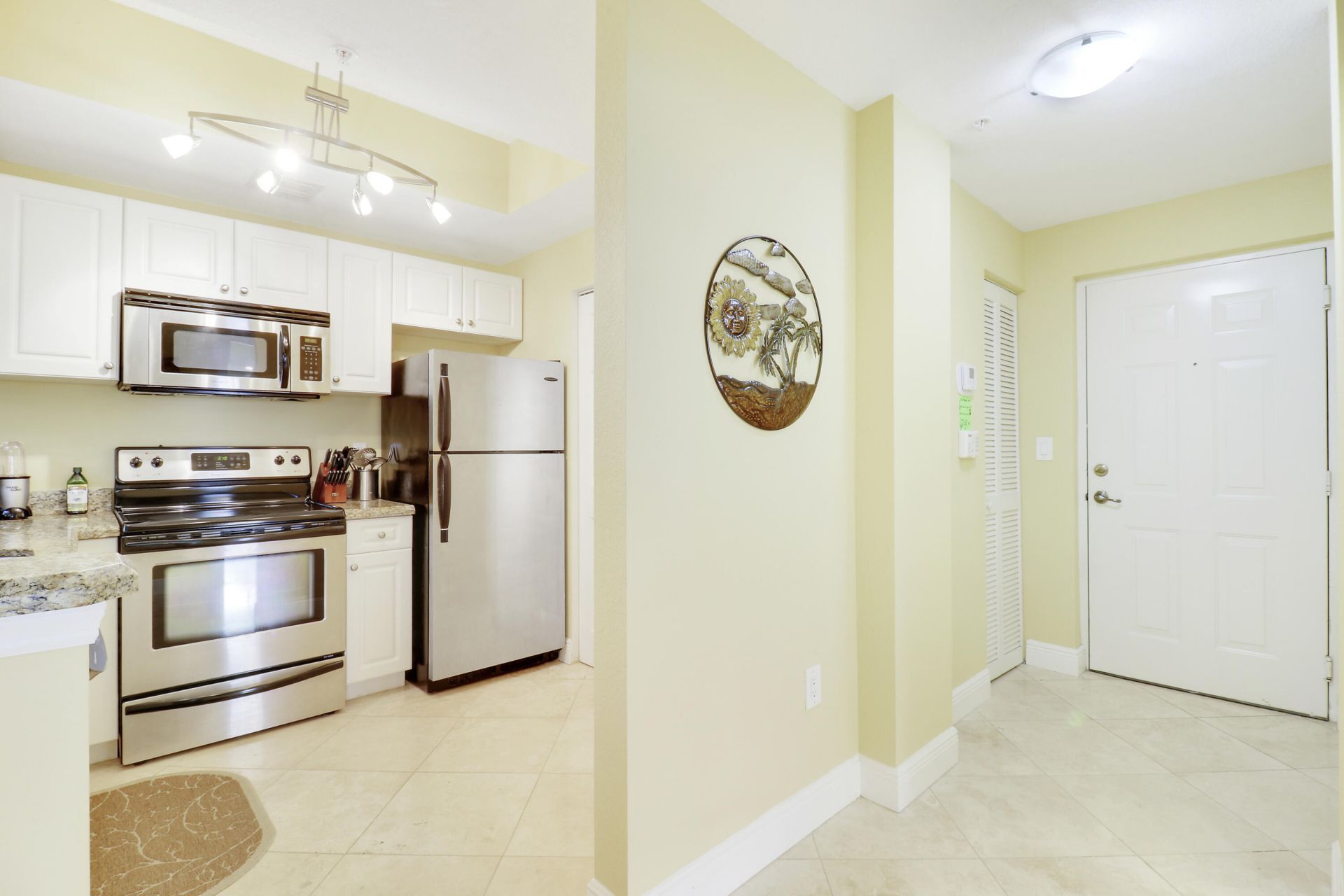 2802 Sarento Place, Unit 204, Palm Beach Gardens, FL 33410 Photo