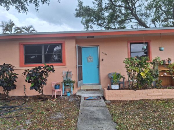 4820 SW 11th Street, Plantation, FL 33317