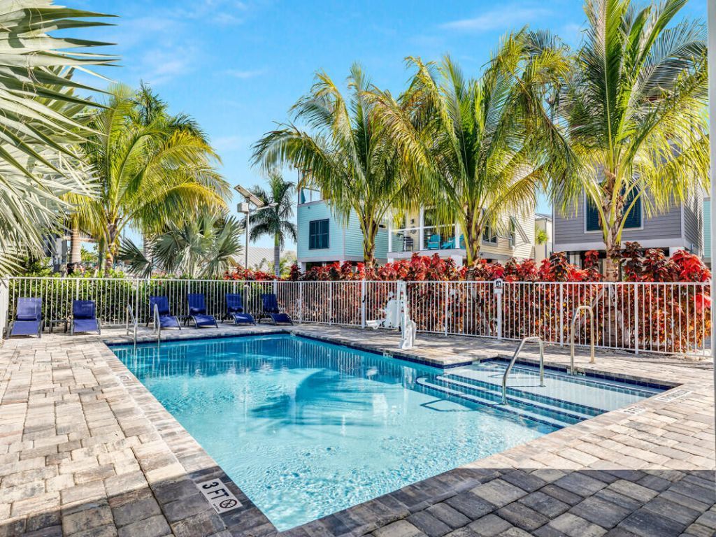 101 11th Street Ocean, Unit 24, Marathon, FL 33050 Photo