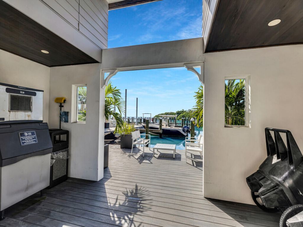 101 11th Street Ocean, Unit 24, Marathon, FL 33050 Photo