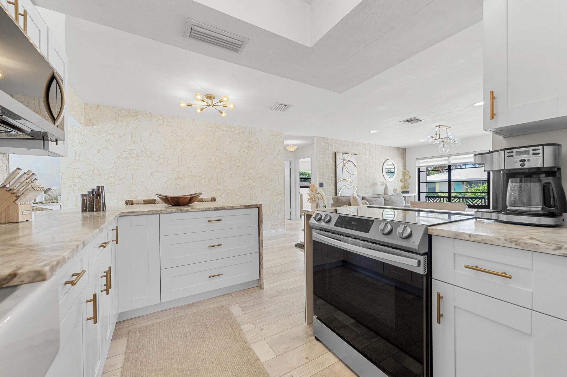 310 Wellesley Drive, Lake Worth Beach, FL 33460 Photo