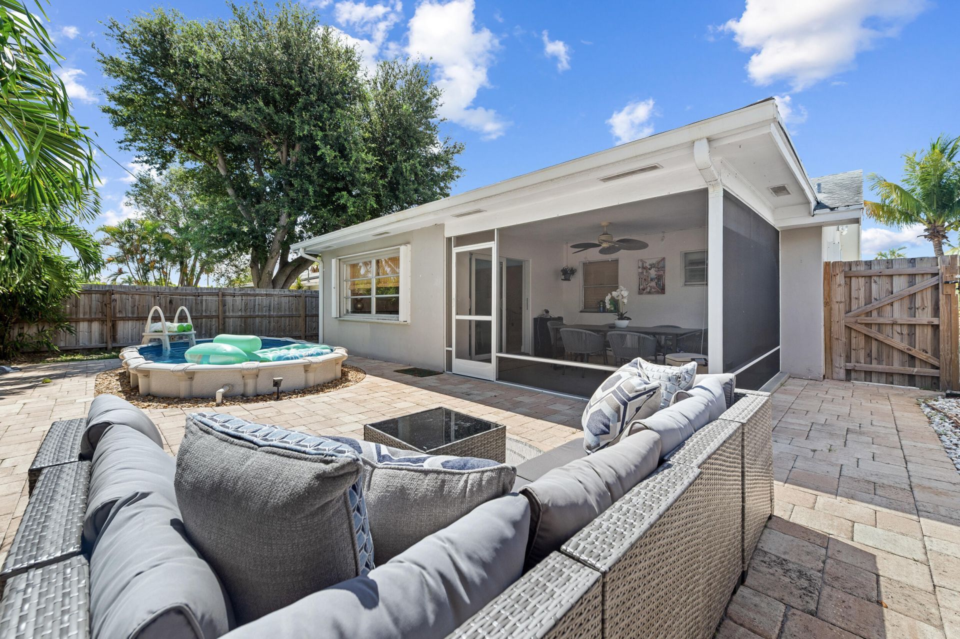 310 Wellesley Drive, Lake Worth Beach, FL 33460 Photo