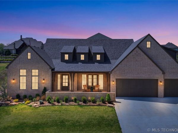 7508 S 5th Street , Broken Arrow, OK 74011